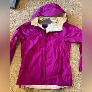 PATAGONIA RAINCOAT